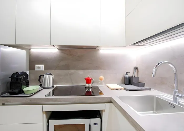 Apartament Elegantis Eat Pray And In - Near Navona Square And Campo De' Fiori